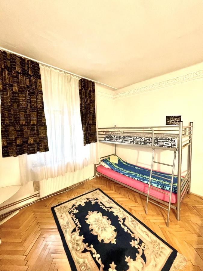 Mosaico Alfetta Hostel Timişoara Eksteriør billede