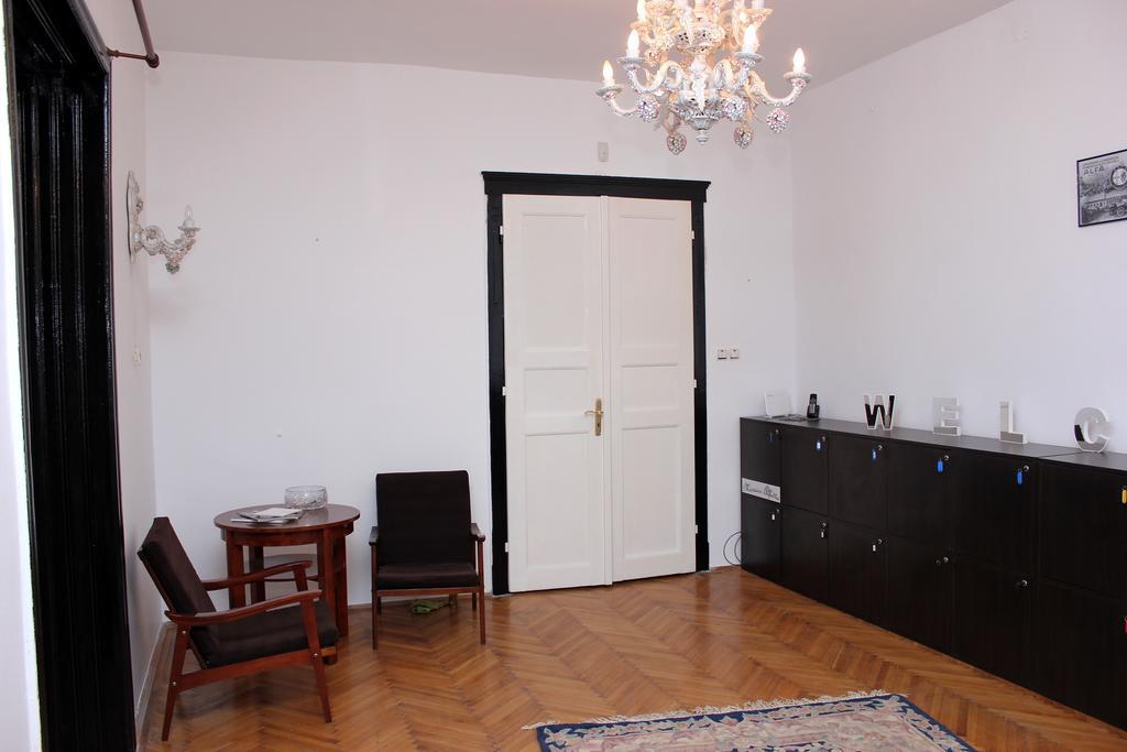 Mosaico Alfetta Hostel Timişoara Eksteriør billede