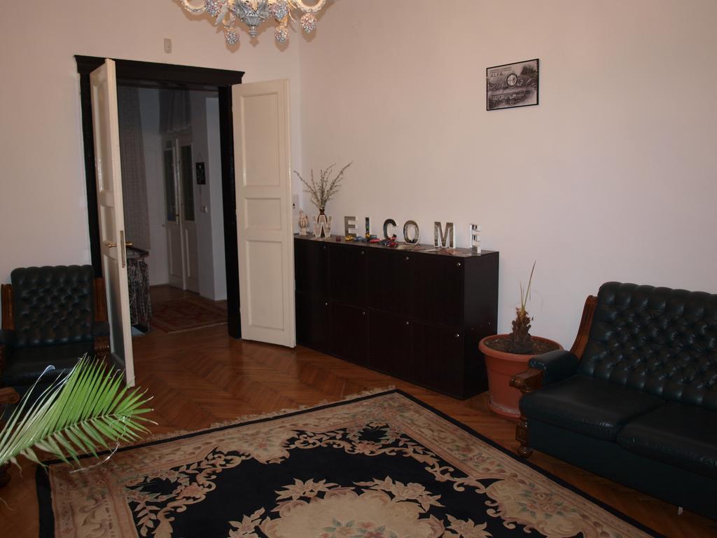 Mosaico Alfetta Hostel Timişoara Eksteriør billede