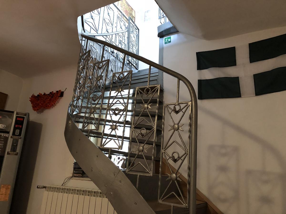 Mosaico Alfetta Hostel Timişoara Eksteriør billede
